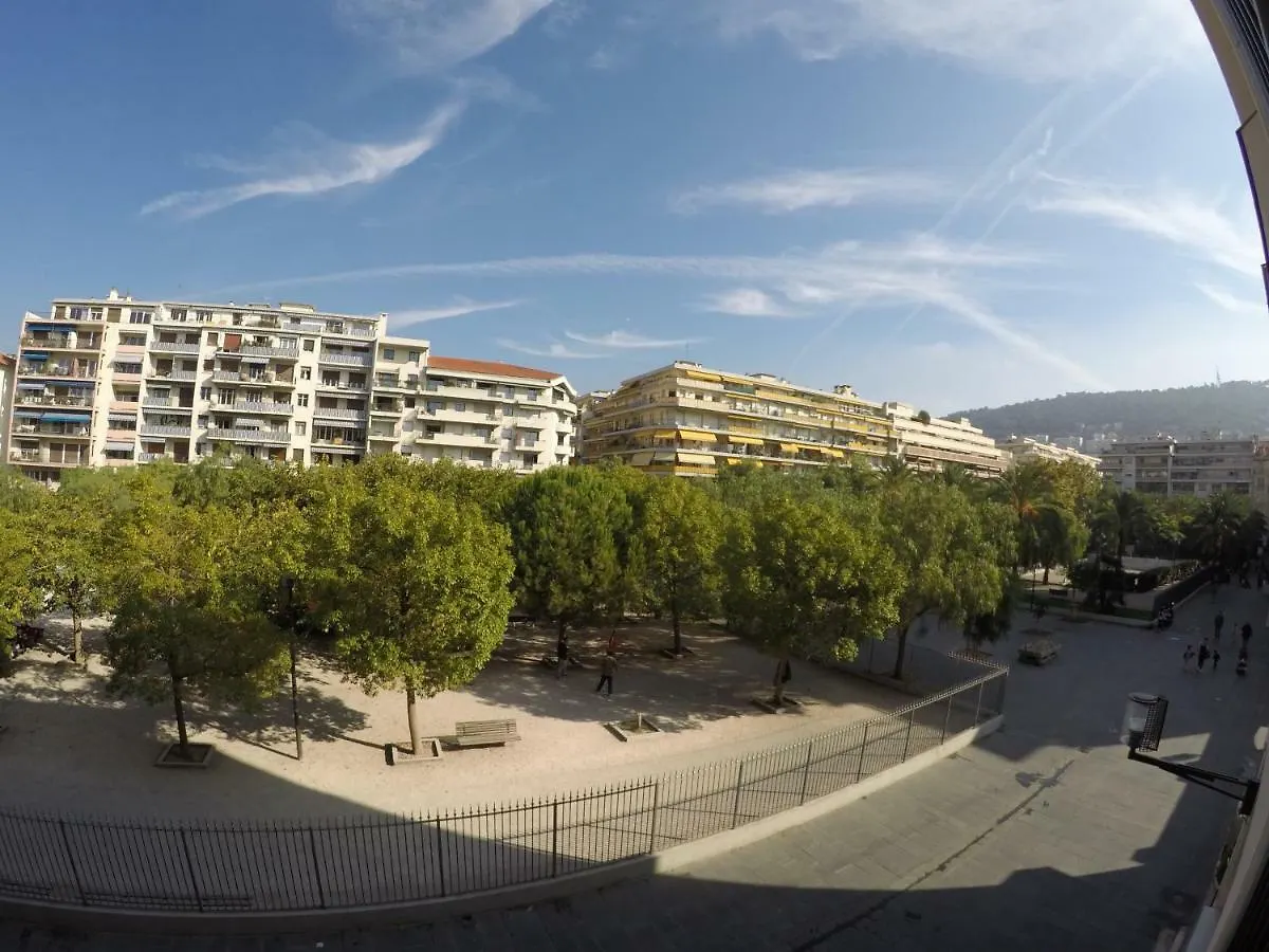 Appartement - Quartier Du Port Nice Apartment
