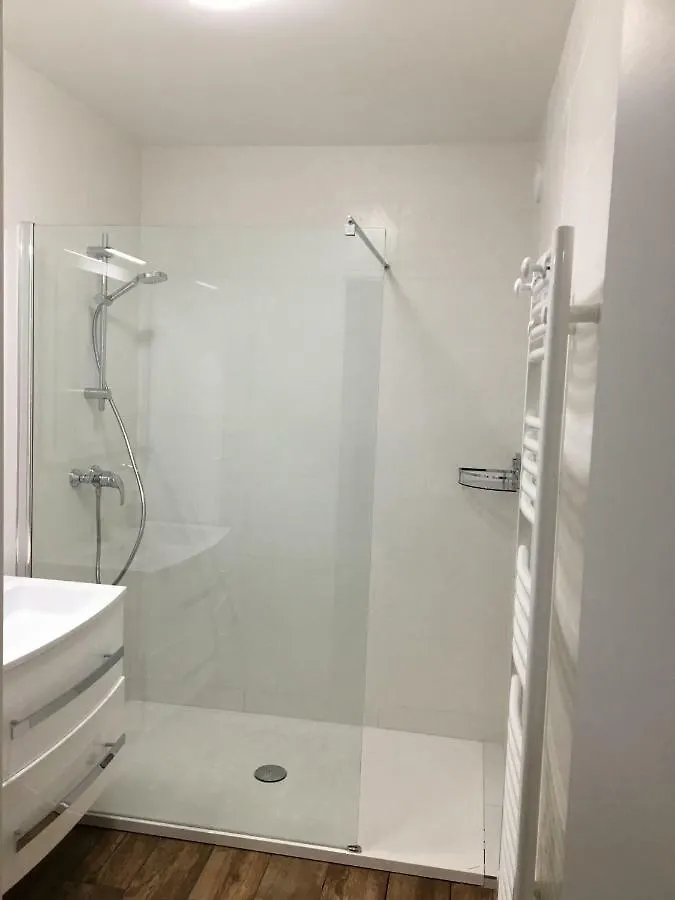 Appartement - Quartier Du Port Nice